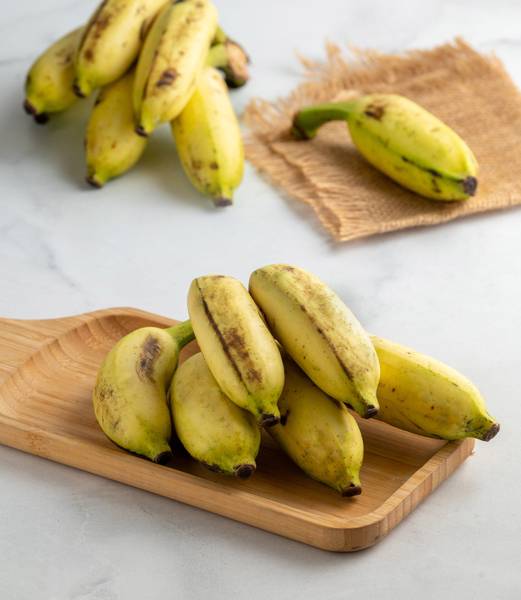 Buy Palayankodan Banana (Vazha pazham) Online (500 g) At Best Price