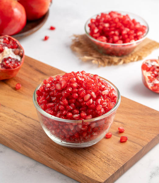 Buy Pluckk Pomegranate Arils Online (200 g) At Best Price