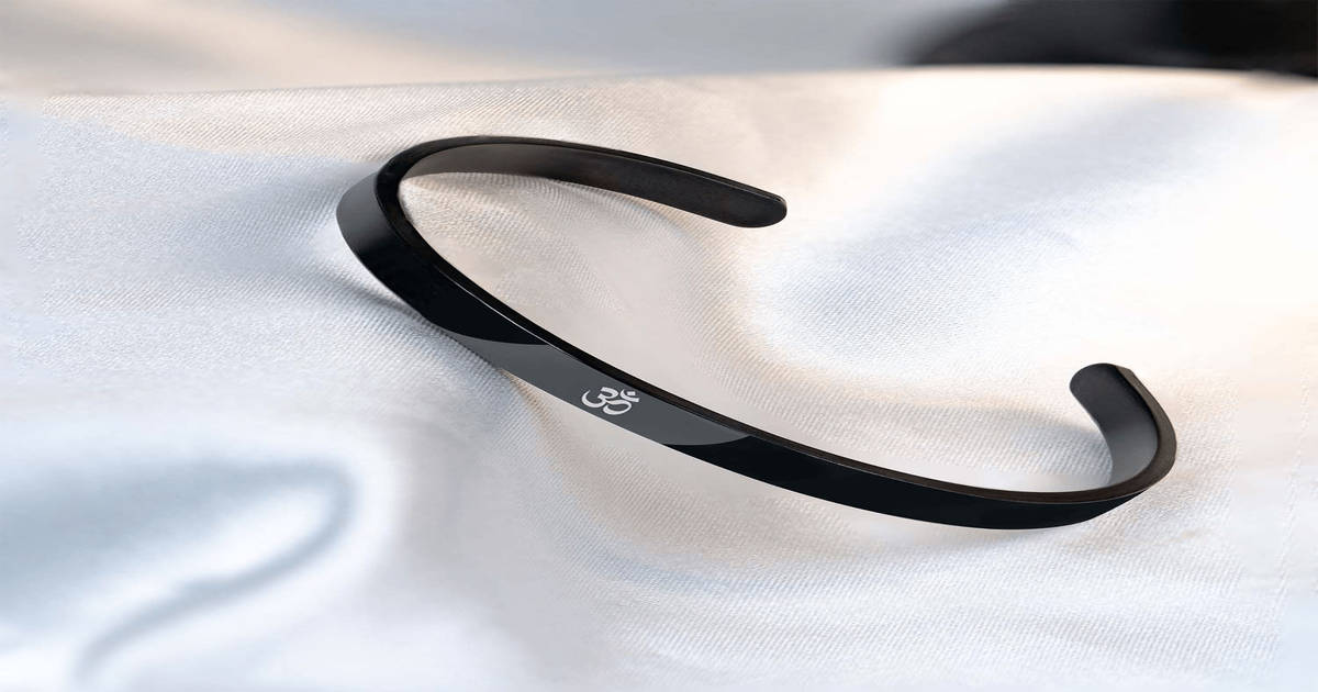 Buy Mesmerize Om Gloss Cuff Adjustable Bracelet Black Online (1 Piece ...