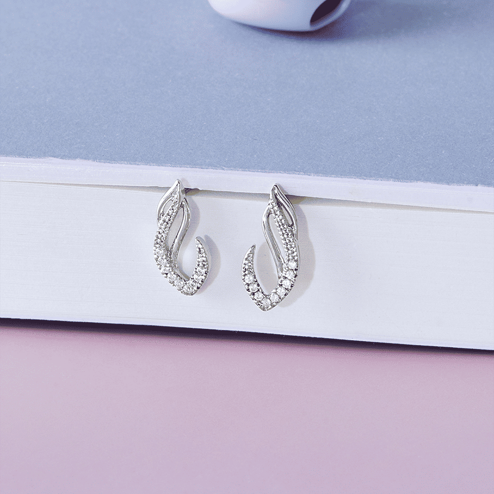 HOT Earrings Tanishq Mia Silver Collection Stud Earrings Tanishq