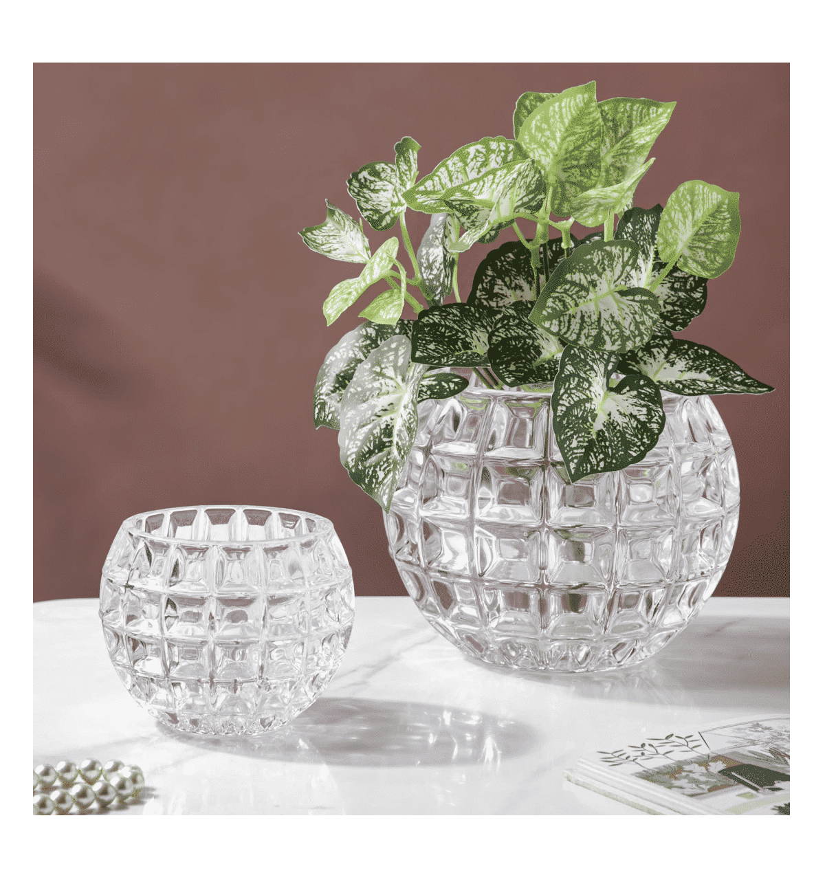 Nestasia Glass Crystal Flower Vase (9 Inches, Round)